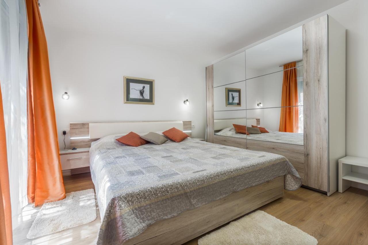 Apartman Porec Center Sea Exteriör bild